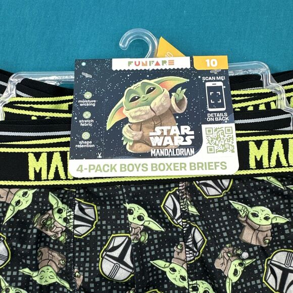 Star Wars The Mandalorian Boys 4 Pack Boxer Briefs Size 10 - Picture 2 of 6
